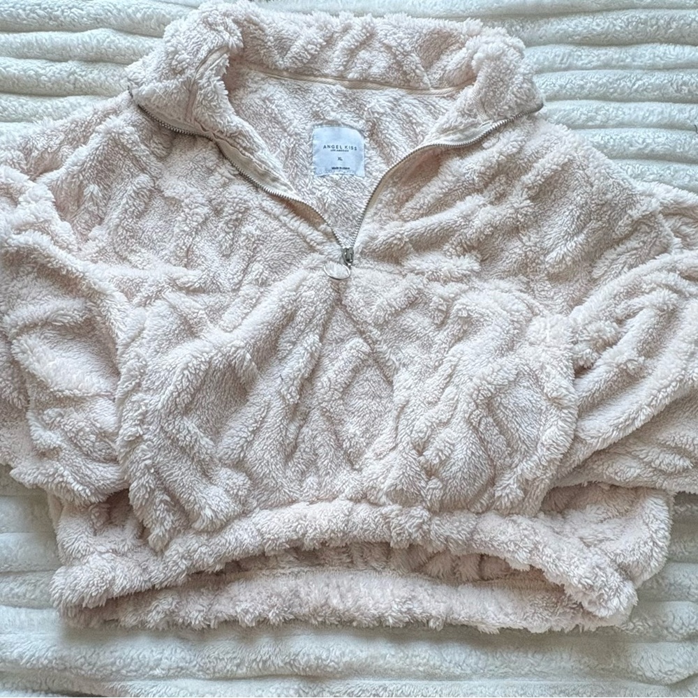 Angel Kiss Plush Half-Zip Pullover in Blush